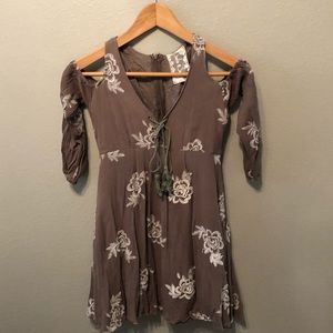 Daisy Shoppe Cold Shoulder Size XS Dress